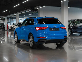 2019 Audi Q3 35 TFSI II (F3), голубой, 3070000 рублей, вид 5