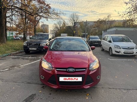 2012 Ford Focus III, красный, 880000 рублей, вид 2