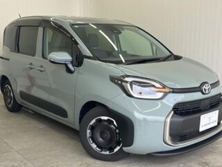 2023 Toyota Sienta III, серый, 1220000 рублей, вид 2
