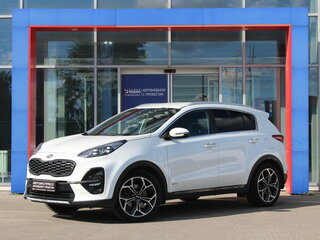 2018 Kia Sportage IV Рестайлинг, белый, 2340000 рублей, вид 1
