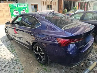 2022 Skoda Octavia IV (A8), синий, 1450110 рублей, вид 5