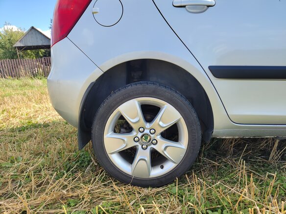 2009 Skoda Fabia II, серебристый, 500000 рублей - вид 20