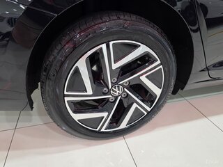 2022 Volkswagen Jetta VII Рестайлинг, чёрный, 1780000 рублей, вид 5
