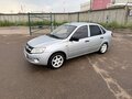 2012 Lada (ВАЗ) Granta I, серебристый, 275000 рублей
