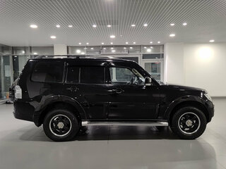 2012 Mitsubishi Pajero IV Рестайлинг 1, чёрный, 1575000 рублей, вид 4