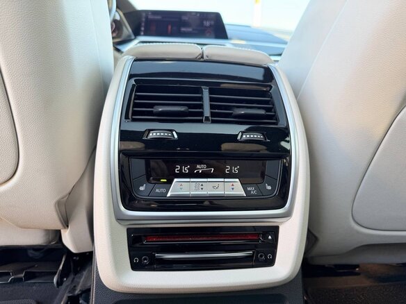 2019 BMW X7 30d I (G07), синий, 7790000 рублей - вид 21