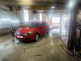 2004 Opel Astra H, красный, 235000 рублей, вид 1