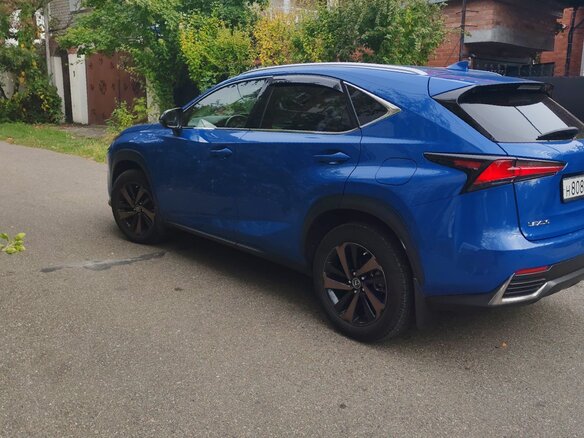 2021 Lexus NX 200 I Рестайлинг, голубой, 4300000 рублей - вид 11