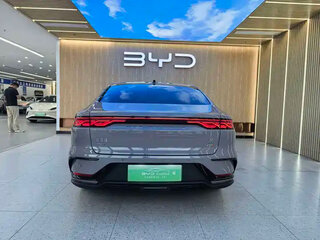 2025 BYD Han DM-i I Рестайлинг 2, серый, 3375208 рублей, вид 4