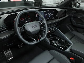 2026 Audi Q5 Sportback TFSI quattro S tronic II (GU), белый, 9630000 рублей, вид 2