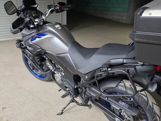 2021 Suzuki V-Strom DL 650, серебристый, 915000 рублей, вид 5