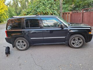 2008 Jeep Liberty (Patriot), чёрный, 830000 рублей, вид 5