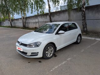 2014 Volkswagen Golf VII, белый, 900000 рублей, вид 3