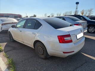2013 Skoda Octavia III (A7), белый, 620000 рублей, вид 4