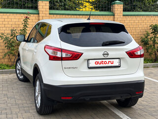 2014 Nissan Qashqai II, белый, 1450000 рублей, вид 3