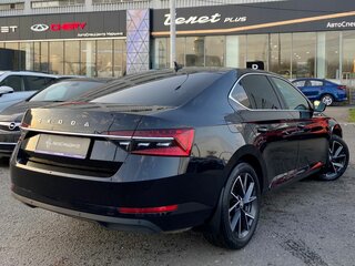 2020 Skoda Superb III Рестайлинг, чёрный, 2148000 рублей, вид 2