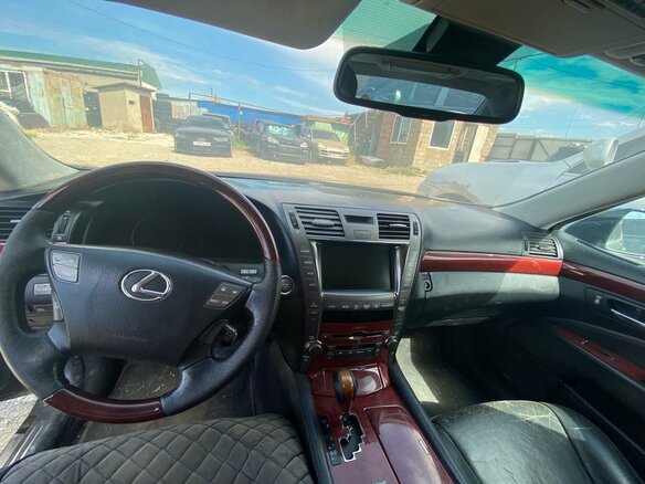2007 Lexus LS 460 IV, чёрный, 850000 рублей - вид 4