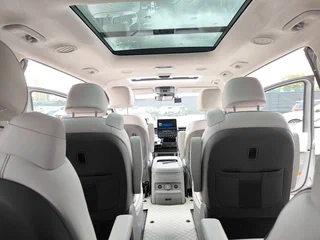 2021 Hyundai Staria I, серый, 5100000 рублей, вид 1