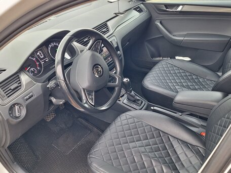 2019 Skoda Rapid I Рестайлинг, белый, 1250000 рублей, вид 5