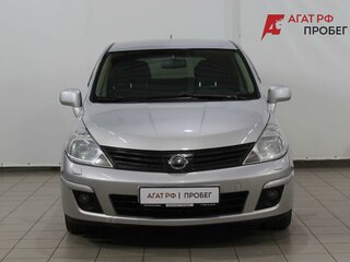 2011 Nissan Tiida I Рестайлинг, серебристый, 700000 рублей, вид 2