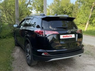 2017 Toyota RAV4 IV (XA40) Рестайлинг, чёрный, 1900000 рублей, вид 3