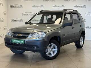 2014 Chevrolet Niva I Рестайлинг, серый, 645000 рублей, вид 1