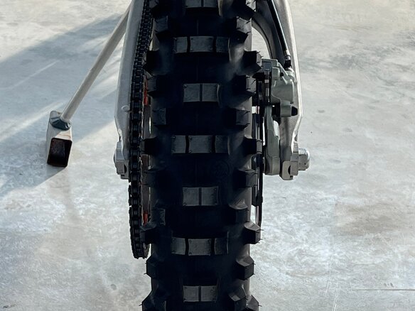 2021 KTM 250 EXC, белый - вид 12