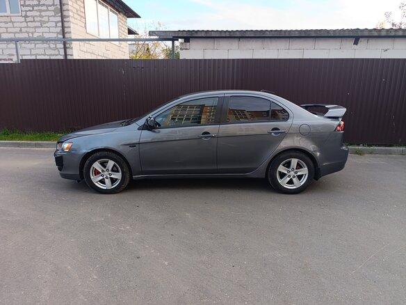 2008 Mitsubishi Lancer X, серый, 580000 рублей - вид 3