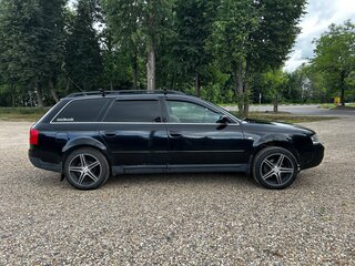 1999 Audi A6 II (C5), чёрный, 430000 рублей, вид 4