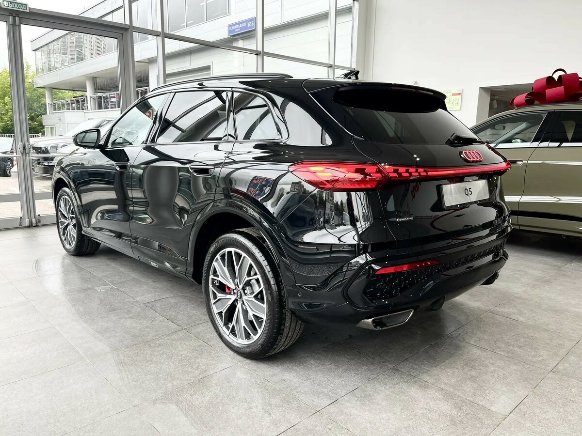 Открыть фотографии: Audi Q5 III (GU)