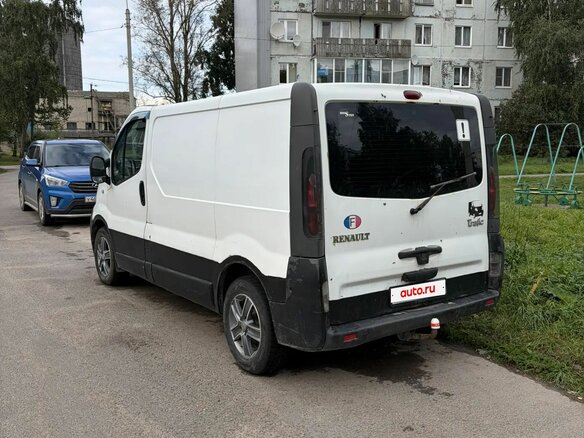 2002 Renault Trafic II, белый, 530000 рублей - вид 5