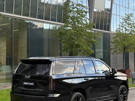 2025 Cadillac Escalade V Рестайлинг, чёрный, 19990000 рублей, вид 4