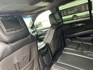 2017 Cadillac Escalade IV, чёрный, 5600000 рублей, вид 3
