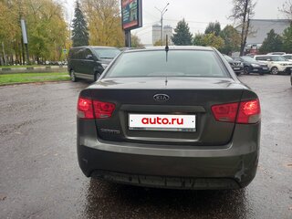 2012 Kia Cerato 6-speed II, серый, 830000 рублей, вид 5