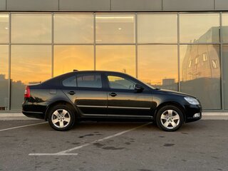 2011 Skoda Octavia II (A5) Рестайлинг, чёрный, 599000 рублей, вид 3