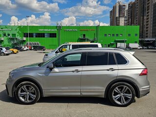 2020 Volkswagen Tiguan II, серый, 3650000 рублей, вид 4