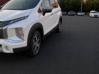 2022 Mitsubishi Xpander Cross I, белый, 2300000 рублей, вид 2