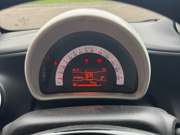 2018 Smart Fortwo III, чёрный, 1660000 рублей - вид 11