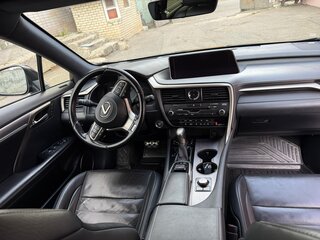 2017 Lexus RX 200t IV, чёрный, 4000000 рублей, вид 2