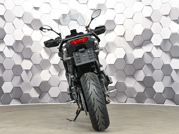 2021 Yamaha MT-09 Tracer (FJ-09), зелёный, 1299000 рублей - вид 5