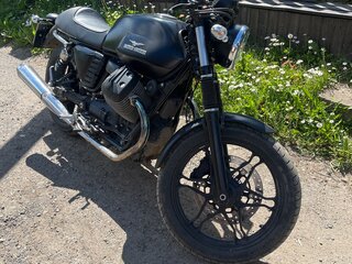 2016 Moto Guzzi V 7, чёрный, 570000 рублей, вид 2