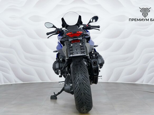 2026 BMW R 1300 RS, синий, 2349000 рублей - вид 6