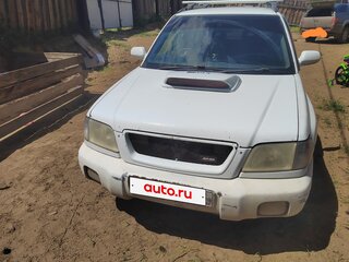 2000 Subaru Forester I Рестайлинг, белый, 550000 рублей, вид 1