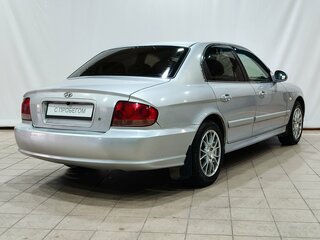 2006 Hyundai Sonata ТагАЗ IV (EF) Рестайлинг, серебристый, 400000 рублей, вид 4