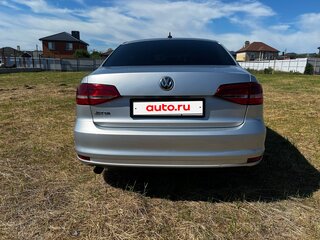 2015 Volkswagen Jetta VI Рестайлинг, серебристый, 1300000 рублей, вид 5