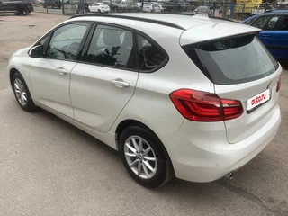 2017 BMW 2 серии Active Tourer 218i F45, серебристый, 2099000 рублей, вид 4