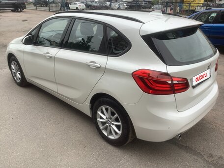 2017 BMW 2 серии Active Tourer 218i F45, серебристый, 2099000 рублей, вид 4