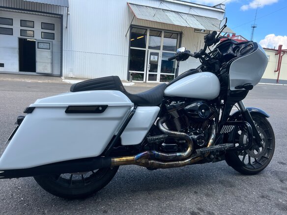 2017 Harley-Davidson Road Glide Limited, белый, 1899000 рублей - вид 14