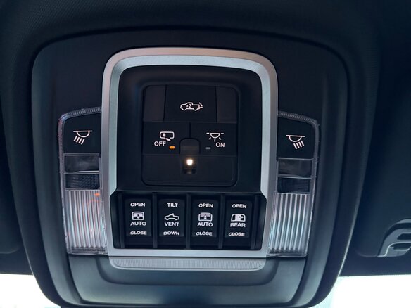 2025 Ram 1500 RHO V Рестайлинг, чёрный, 10800000 рублей - вид 24