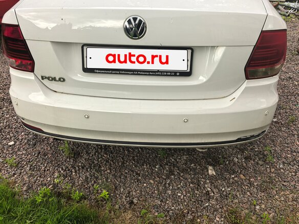 2016 Volkswagen Polo V Рестайлинг, белый, 700000 рублей - вид 2